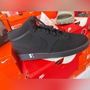 Nike Men's Black Sneakers size 14